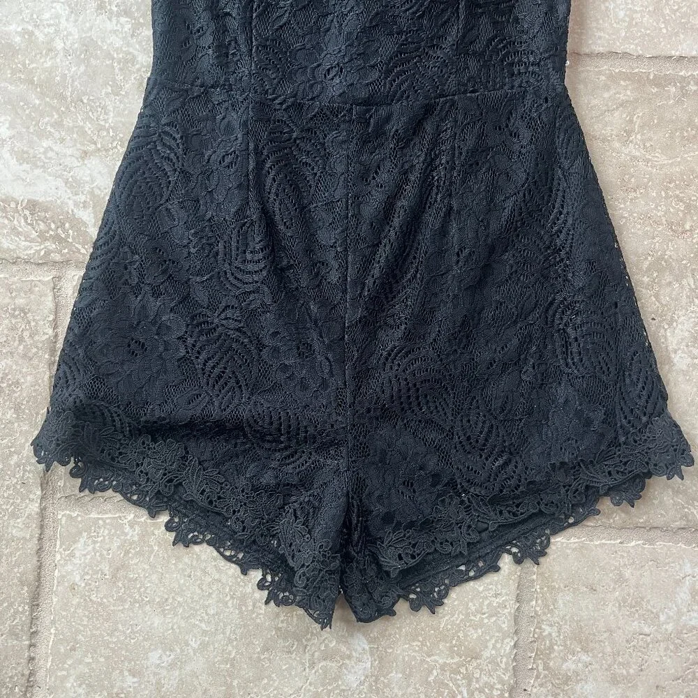 Francesca's Collections Black Lace Sleeveless Romper